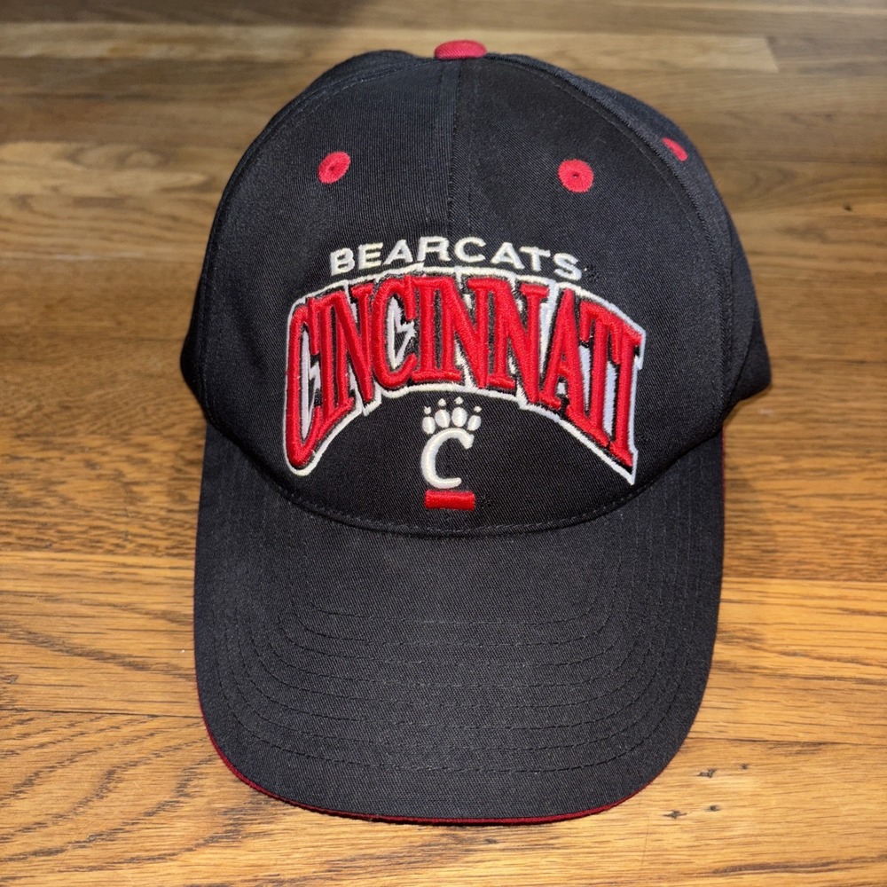 NEW Y2K Cincinnati Bearcats Cap Dad Hat‎ Adjustable Top of the World Embroidered